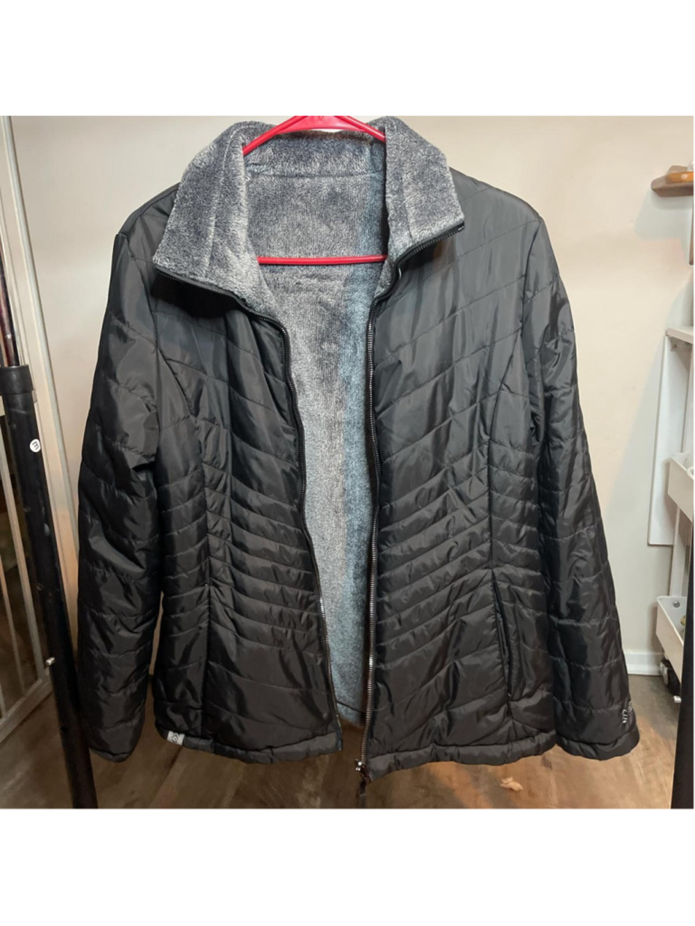 REVERSABLE Black puffer jacket with grey fur lining by FC #winterjacket NO TAGS